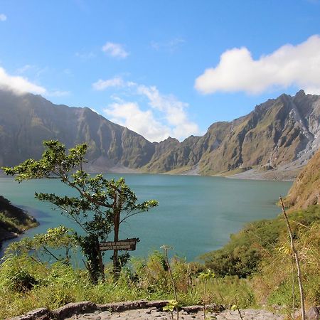 Bognot Lodge : Alvin Bognot Mt Pinatubo Guesthouse And Tours Santa Juliana Dış mekan fotoğraf