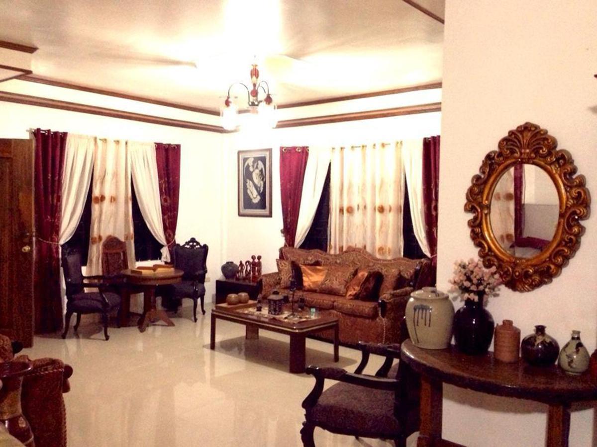 Bognot Lodge : Alvin Bognot Mt Pinatubo Guesthouse And Tours Santa Juliana Oda fotoğraf