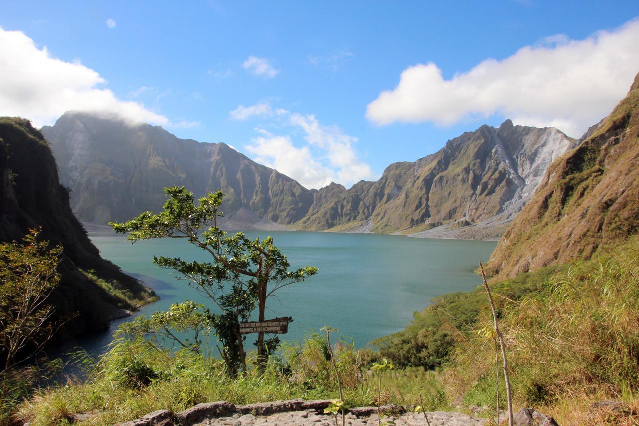 Bognot Lodge : Alvin Bognot Mt Pinatubo Guesthouse And Tours Santa Juliana Dış mekan fotoğraf